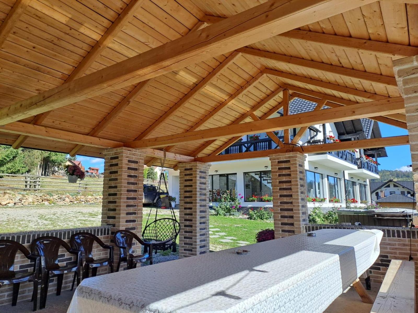 Conacul Muntii Bucovinei Câmpulung Moldovenesc Exterior foto
